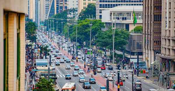 眼皮跳是吉是凶_右眼皮跳周一到周日